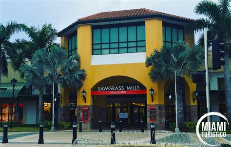 Sawgrass Mills Outlet 